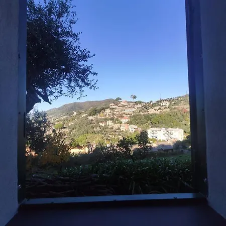 Alloggio Con Parcheggio E Vista - A Due Passi Dal Paradiso Camogli Exterior photo